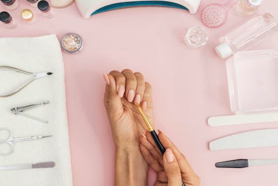 Nagelverzorging: Hoe krijg je lange en gezonde nagels?