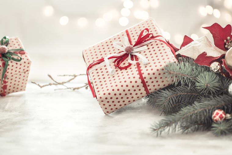 Den stora julklappsguiden 2024 - Julklappar till honom och henne