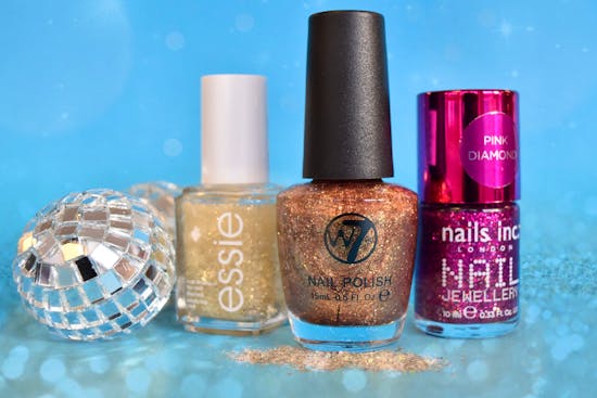 Glitter och glamour - Melodifestivalen är tillbaka!