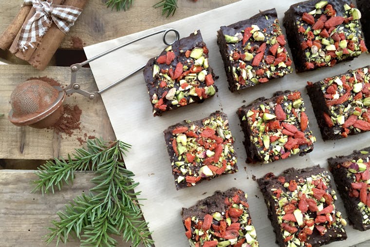 Opskrift på sunde brownies med black beans og juledrys
