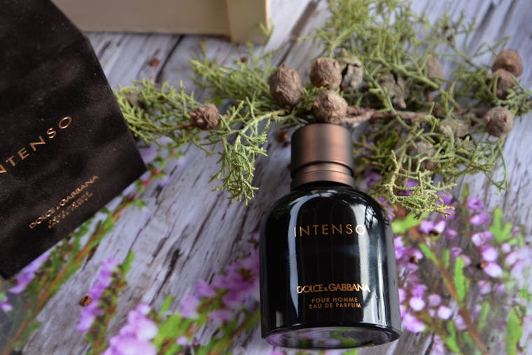 Doftnoter - Så är en parfym uppbygd