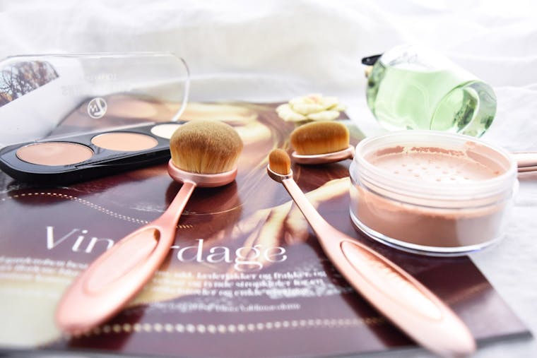 Ovala sminkborstar recension