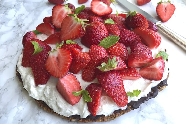 Glutenfri raw jordbærtærte