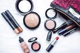 MAC Cosmetics - Makeup du ikke kan undvære!