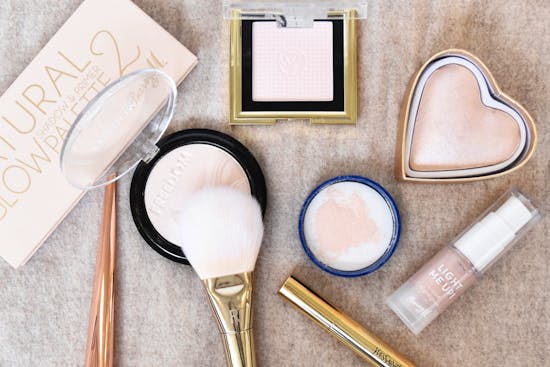 Highlighter - Guide till en perfekt makeup