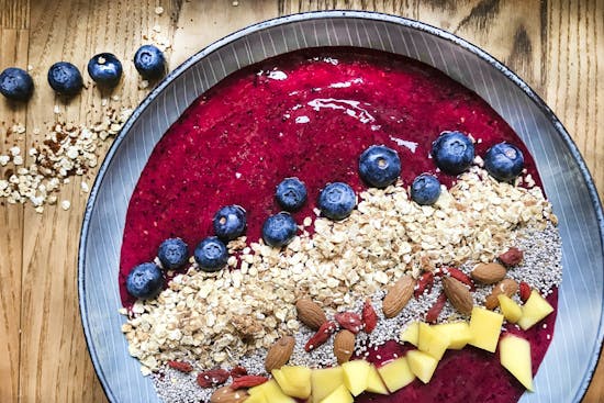 Opskrift: Smoothie bowl med tranebærpulver