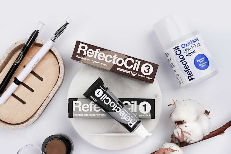 Guide: Sådan farver du selv dine vipper og bryn med Refectocil