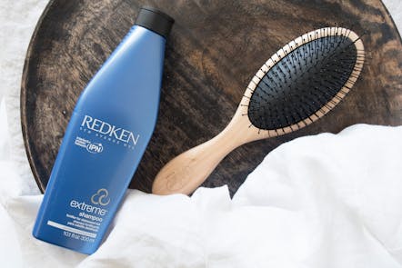 Giv dit hår fornyet styrke med Redken Extreme serien