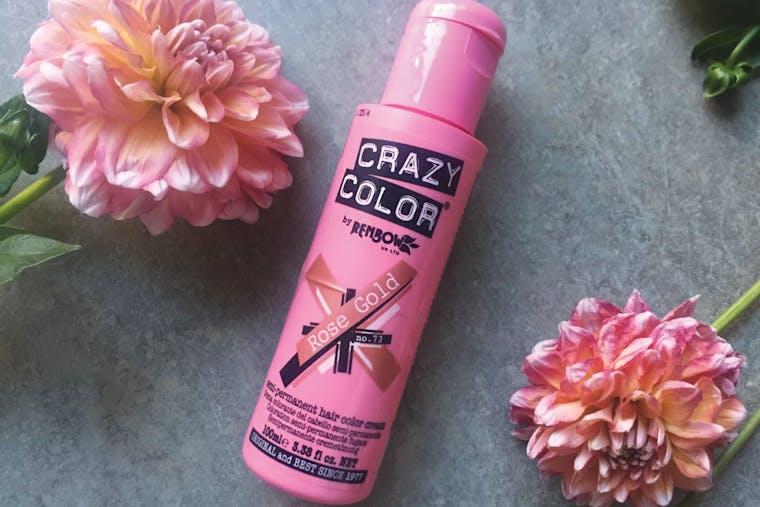 Få lækkert Rose Gold hår med Renbows Crazy Color