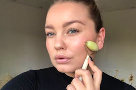 HUR ANVÄNDS EN JADE ROLLER