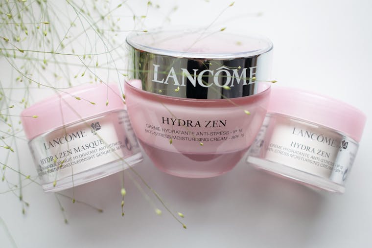 Det ultimative hudplejesæt til hende fra Lancome