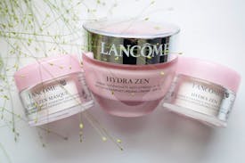 Det ultimative hudplejesæt til hende fra Lancome