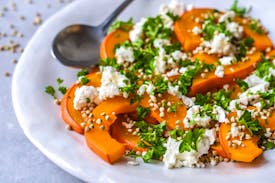 Opskrift: Bagt græskar med feta