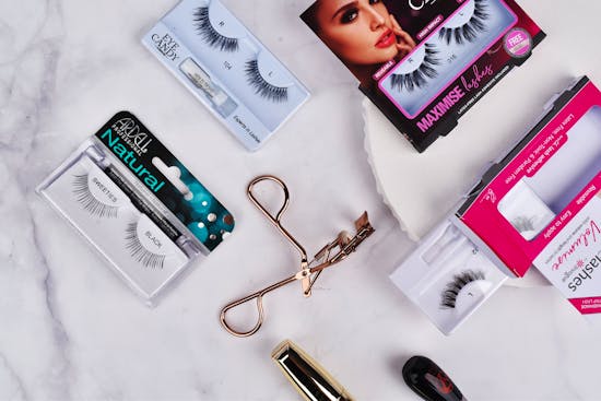 Få forførende øjne med kunstige vipper