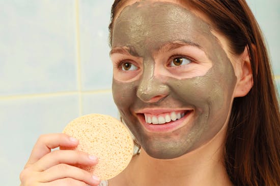 Ansigtsmasker med kul - hvad kan de?