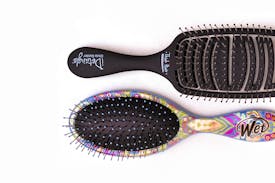 Så ofte skal du rengøre din hårbørste