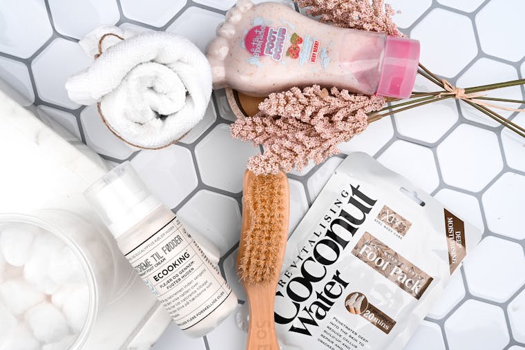 Husk at pleje fødderne