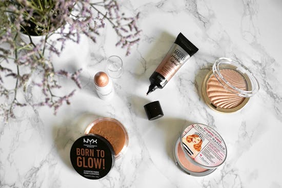 Drugstore highlighters du ikke vil undvære