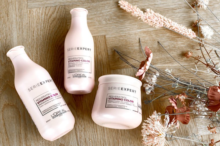 Beskyt håret mod solens stråler