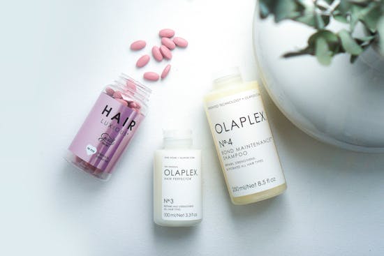 LÅNGT OCH FRISKT HÅR MED EFFEKTIV HÅRVÅRD