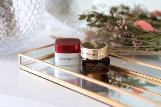 Glem ikke øjencremen i din hudpleje rutine