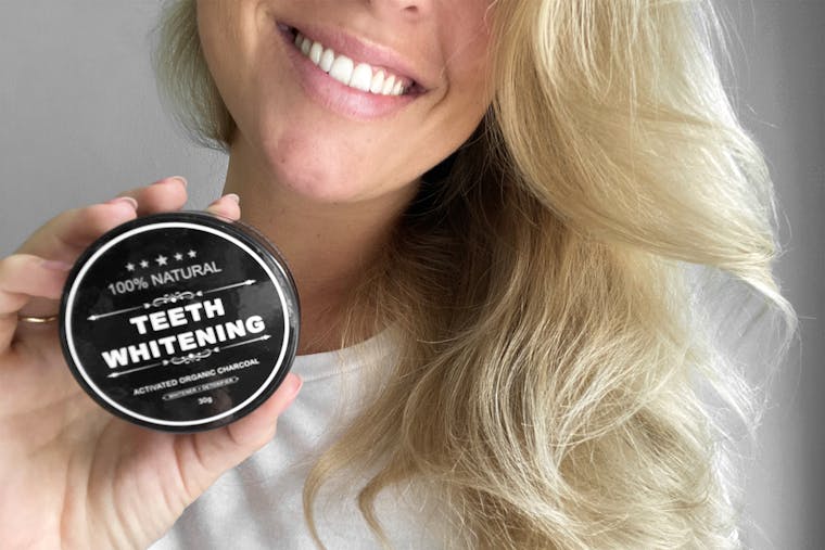 Bleg dine tænder uden kemi