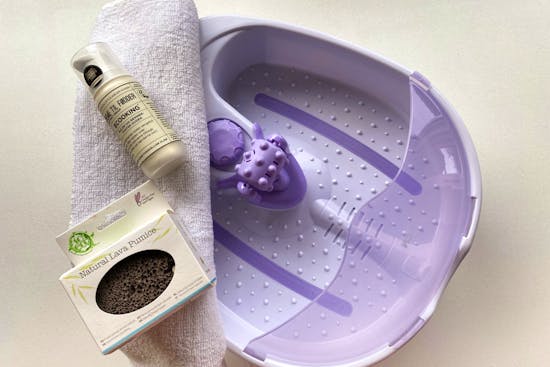 WELLNESS: MASSAGE, FOTBAD & FOTKRÄM