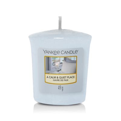 Yankee Candle  Classic Mini A Calm &amp; Quiet Place Candle 49 g
