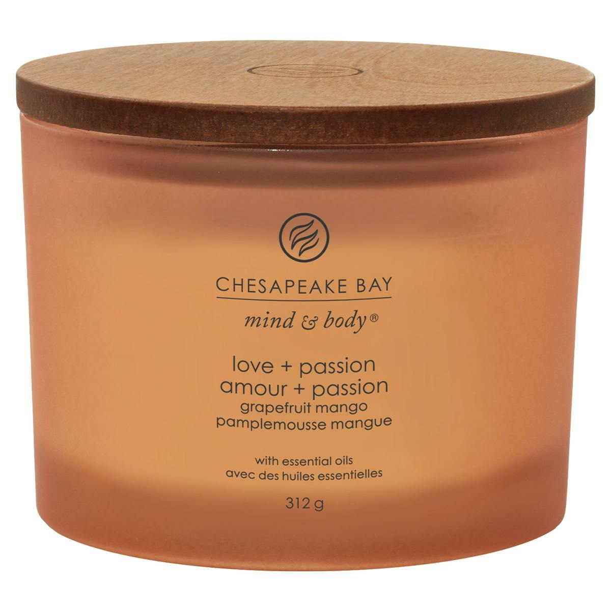 Chesapeake Bay Candle Scented Candle Love & Passion 312 g