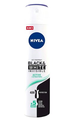Nivea Invisible Black &amp; White Fresh Deospray 150 ml