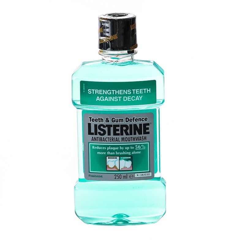 Listerine Teeth &amp; Gum Defence 250 ml