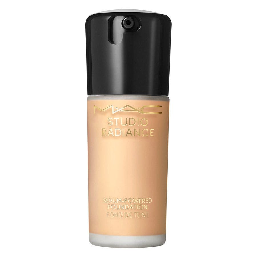 MAC Radiance Serum-Powered Foundation NC18 30 ml