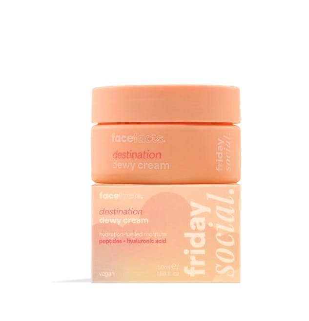 Face Facts Friday Social - Destination Dewy Cream 50 g