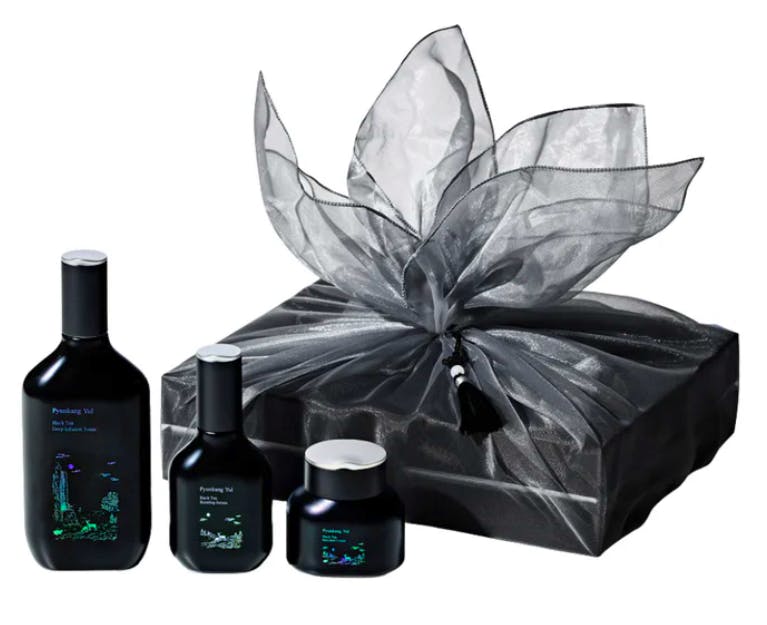 Pyunkang Yul Black Tea Line Gift Set 130 ml + 45 ml + 60 ml