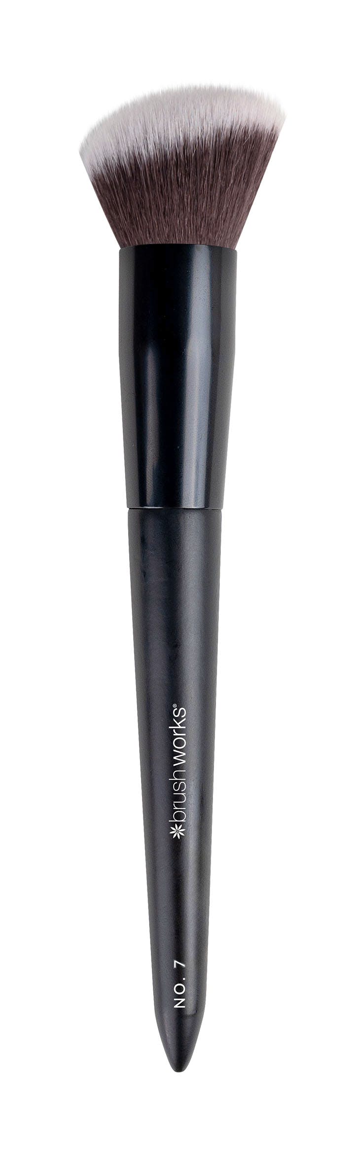 brushworks No. 7 Angled Blush Brush 1 st