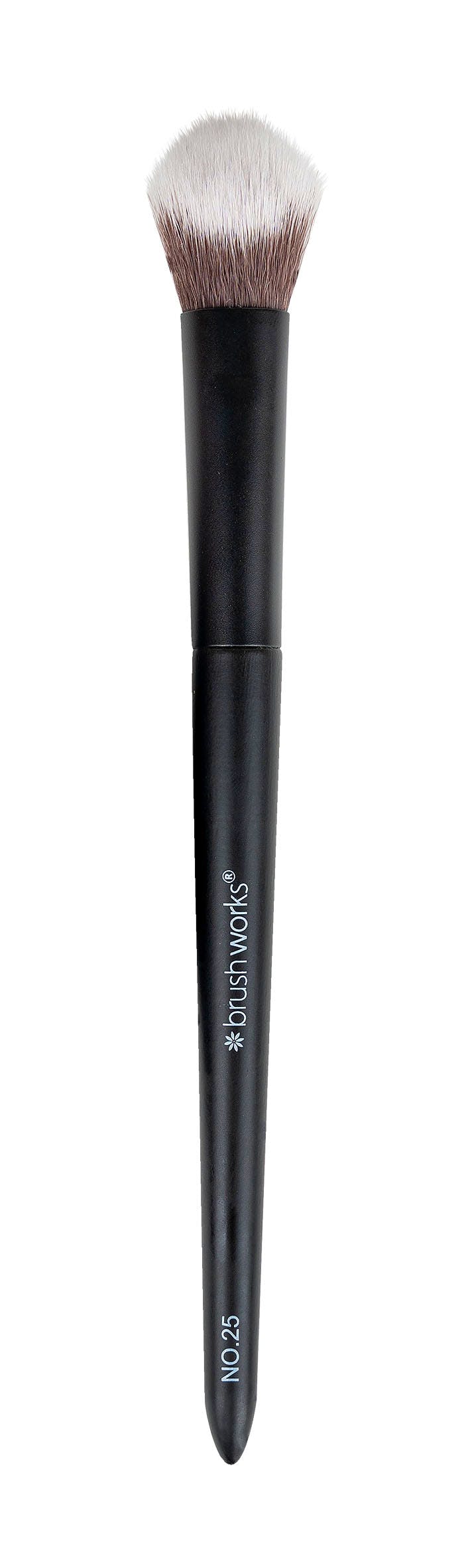 brushworks No. 25 Brightening Concealer Brush 1 st
