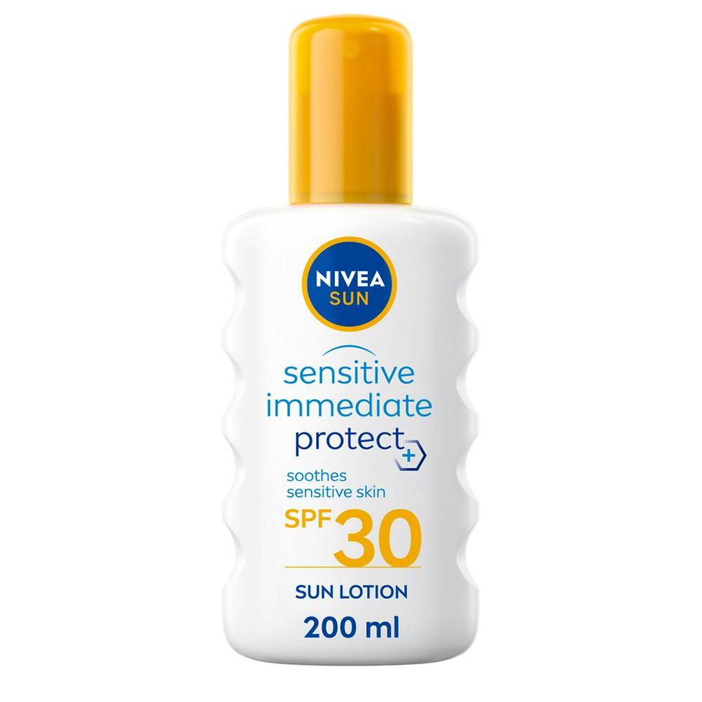 NIVEA Sun Sensitive Immediate Protect SPF30 Sun Spray 200 ml