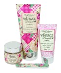 Body Collection Vintage Bouquet Hand &amp; Foot Treats 150 ml + 50 ml + 60 g + 1 stk