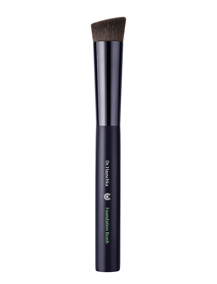Dr. Hauschka Foundation Brush 1 pcs