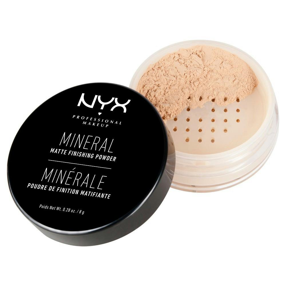 NYX Mineral Finishing Powder Light Medium 8 g