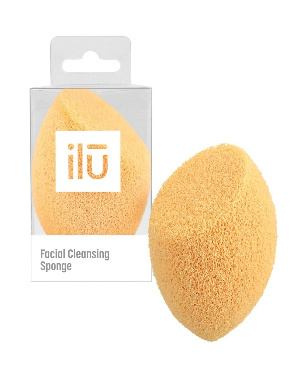 ilū Face Cleansing Sponge 1 pcs £1.75