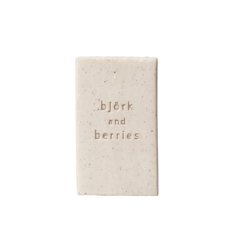 Björk &amp; Berries Scrub Soap 225 g