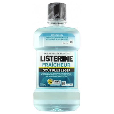 Listerine Clean Mint Mouthwash 250 ml