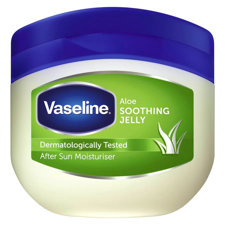 Vaseline Petroleum Jelly Aloe Vera After Sun Moisturizer 250 ml