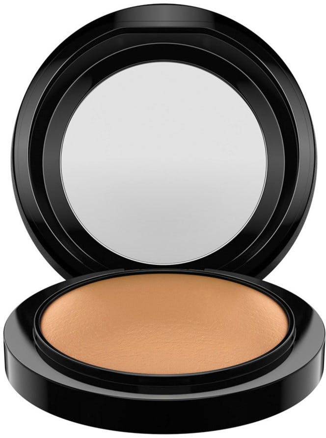 MAC Mineralize Skinfinish Dark 10 g