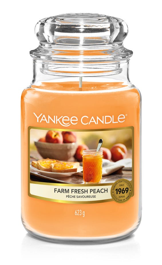 Yankee Candle Classic Large Jar Farm Fresh Peach 623 g £17.99