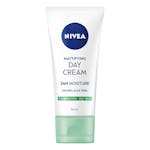 NIVEA Mattifying Day Cream Combination & Oily Skin 50 ml