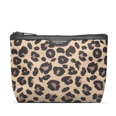 Gillian Jones Urban Cosmetic Bag Leopard 1 kpl