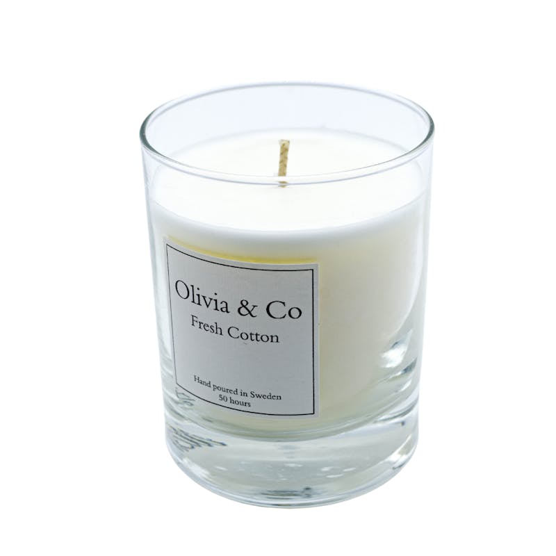 Olivia &amp; Co Large Scented Candle Fresh Cotton 1 st