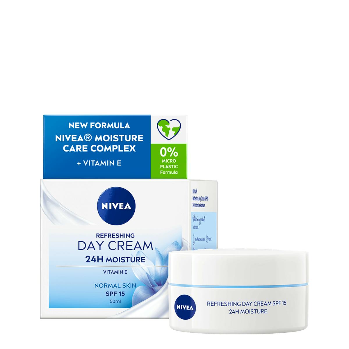 NIVEA Essentials Refreshing Day Cream SPF15 50 ml